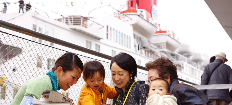 19 年8月 神戸でピースボート見学会を実施します ピースボート子どもの家